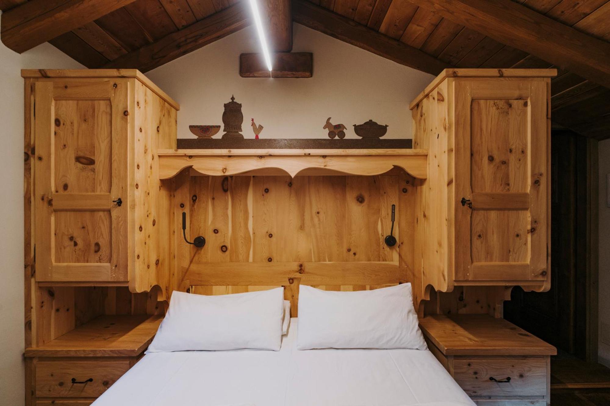 Au Coeur Du Village Chambres D'Hotes & Spa Arnad Esterno foto